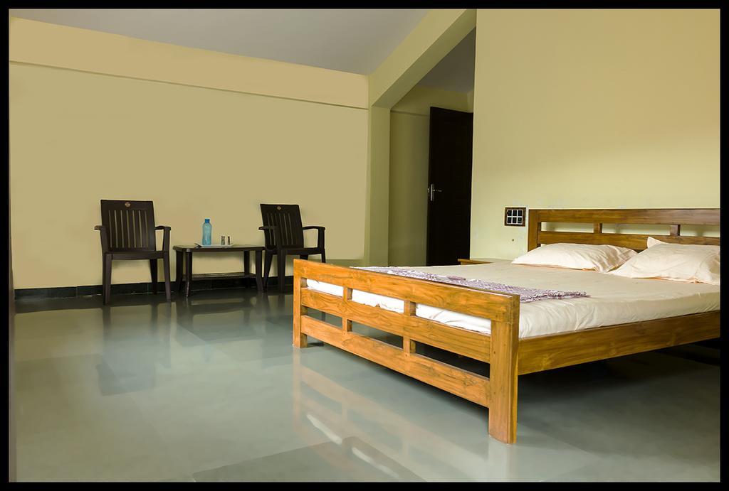 Varshavan- Nature, Hobby And Art Residency Hotell Dāpoli Exteriör bild